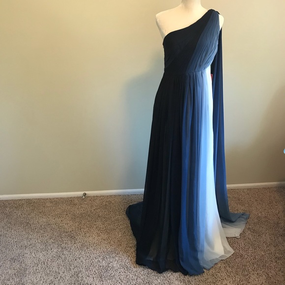 Monique Lhuillier Dresses & Skirts - ML Monique Lhuillier One-Shoulder Ombre Gown